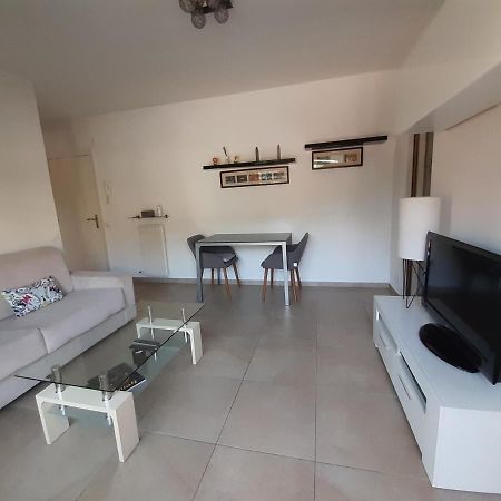 Joli Appartement Entre Menton Et Monaco Roquebrune-Cap-Martin Eksteriør billede
