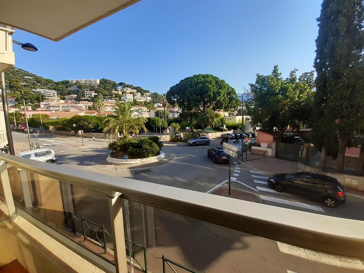 Joli Appartement Entre Menton Et Monaco Roquebrune-Cap-Martin Eksteriør billede